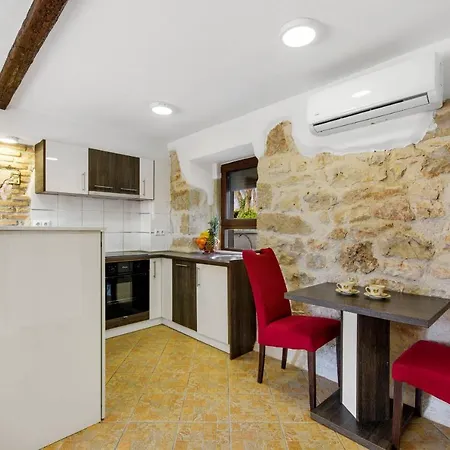 Dolce Vita With 2 Swimming Pools Apartment *