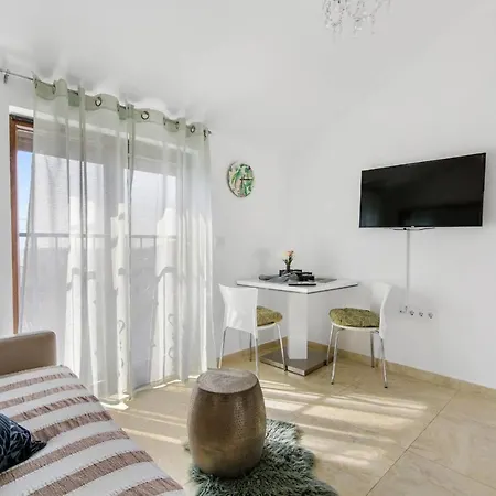 Apartman Dolce Vita With 2 Swimming Pools